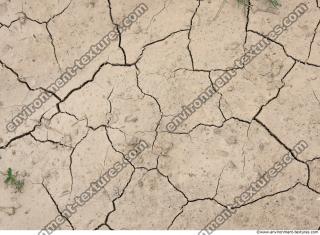 Soil Cracked 0006